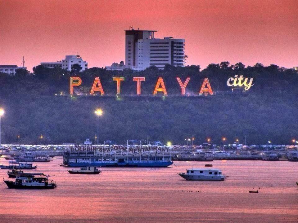 View Talay 1B Apartments Pattaya Exterior photo
